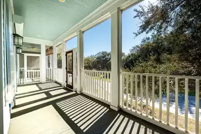 1603 Charlotte G Circle, Mount Pleasant, SC 29464 - Photo 9