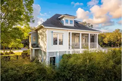 1603 Charlotte G Circle, Mount Pleasant, SC 29464 - Photo 5