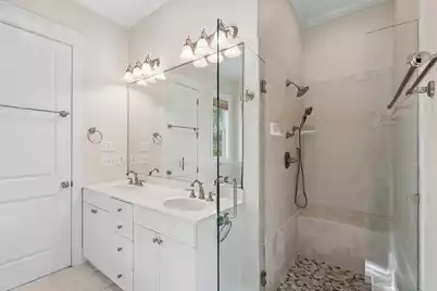 1603 Charlotte G Circle, Mount Pleasant, SC 29464 - Photo 33