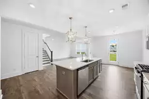 1039 Field Sparrow Dr, Ravenel, SC 29470 - Photo 5