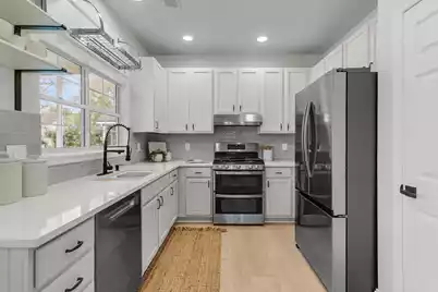 1638 Pin Oak Cut, Mount Pleasant, SC 29466 - Photo 5