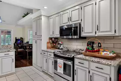 139 Charpia Avenue, Summerville, SC 29483 - Photo 11