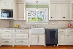 406 Gum Street S, Summerville, SC 29483 - Photo 23