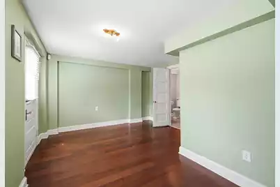 406 Gum Street S, Summerville, SC 29483 - Photo 43