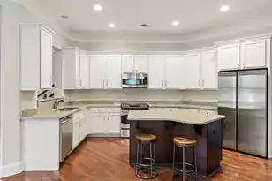 835 Hale St, Charleston, SC 29412 - Photo 9