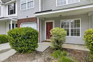 1004 Yellow Hawthorn, Summerville, SC 29483 - Photo 3