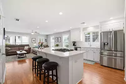 2178 Hartfords Bluff Lane, Mount Pleasant, SC 29466 - Photo 15