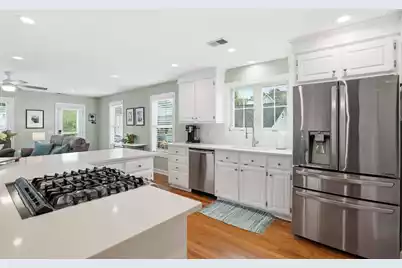 2178 Hartfords Bluff Lane, Mount Pleasant, SC 29466 - Photo 13