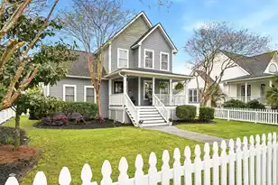 2178 Hartfords Bluff Ln, Mount Pleasant, SC 29466 - Photo 3