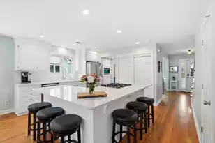 2178 Hartfords Bluff Ln, Mount Pleasant, SC 29466 - Photo 11