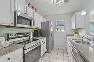 9316 Ayscough Rd, Summerville, SC 29485 - Photo 13