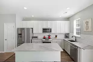 8981 Red Maple Circle N, Summerville, SC 29485 - Photo 11