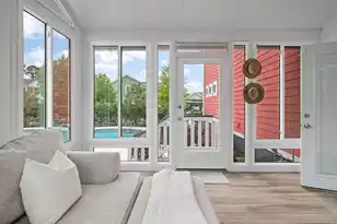 1466 Hollenberg Ln, Mount Pleasant, SC 29466 - Photo 3