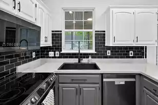 334 Camelot Dr, Goose Creek, SC 29445 - Photo 29