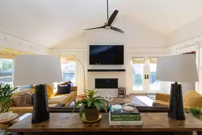 1313 Lonnie Circle, Mount Pleasant, SC 29464 - Photo 9