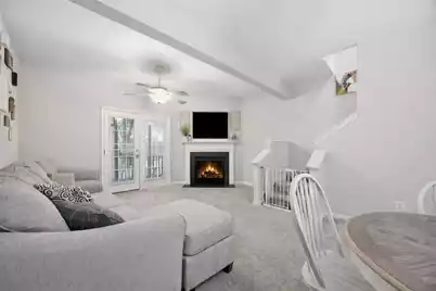 302 Twin Tree Drive, Summerville, SC 29485 - Photo 9