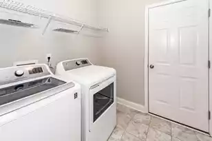 2052 Promenade Ct, Mount Pleasant, SC 29466 - Photo 13