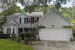 1920 Oak Tree Ln, Mount Pleasant, SC 29464 - Photo 1