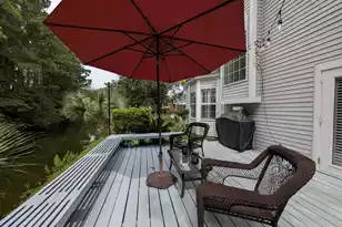 1920 Oak Tree Ln, Mount Pleasant, SC 29464 - Photo 3