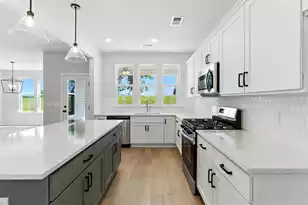 229 Crosswick St, Summerville, SC 29483 - Photo 9