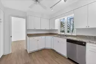 1568 Oak Island Dr, Charleston, SC 29412 - Photo 11