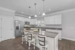 107 Perry Dr, Summerville, SC 29483 - Photo 9