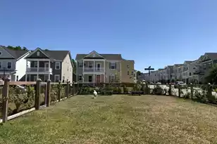 481 Spring Hollow Dr, Charleston, SC 29492 - Photo 15