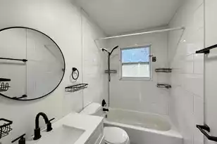 285 Koger Dr, Reevesville, SC 29471 - Photo 9