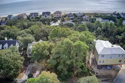 615 Beach Court W, Folly Beach, SC 29439 - Photo 3