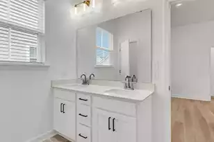 777 Blueway Ave, Summerville, SC 29486 - Photo 33