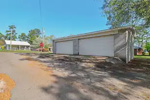 214 Bennette St, Eutawville, SC 29048 - Photo 11