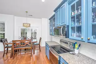 1903 Hall Point Rd, Mount Pleasant, SC 29466 - Photo 11
