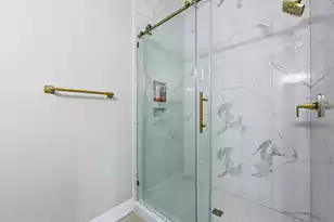 1984 Folly Road #Apt B310, Charleston, SC 29412 - Photo 5