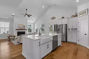 1131 Oak Bluff Ave, Charleston, SC 29492 - Photo 11