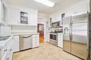 677 Pawley Rd, Mount Pleasant, SC 29464 - Photo 17