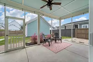 619 Blueway Ave, Summerville, SC 29486 - Photo 19