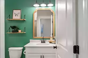 619 Blueway Ave, Summerville, SC 29486 - Photo 9