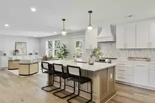 943 Mikell Dr, Charleston, SC 29412 - Photo 7