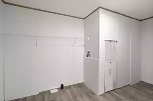 8996 Old State Rd, Holly Hill, SC 29059 - Photo 11