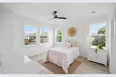 2047 Forest Avenue, North Charleston, SC 29405 - Photo 9