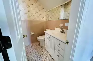 204 Gervais St, Walterboro, SC 29488 - Photo 45