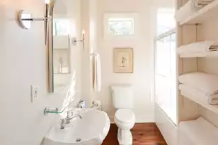 61 Queen St, Charleston, SC 29401 - Photo 9