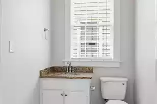 97 Smith St, Charleston, SC 29401 - Photo 15