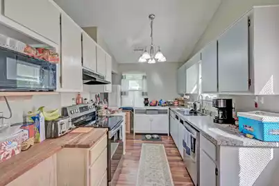 102 Nancy Lane, Summerville, SC 29485 - Photo 7