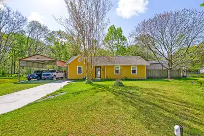 102 Nancy Lane, Summerville, SC 29485 - Photo 1