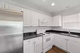 1669 Baltusrol Ln, Mount Pleasant, SC 29466 - Photo 7