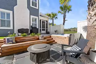 1074 Cinder St, Mount Pleasant, SC 29464 - Photo 5