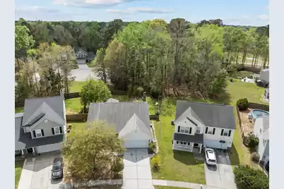 5067 Thornton Drive, Summerville, SC 29485 - Photo 3