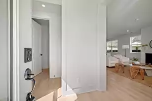 726 Rumbling Leaf Ln, Summerville, SC 29486 - Photo 3