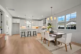 726 Rumbling Leaf Ln, Summerville, SC 29486 - Photo 5